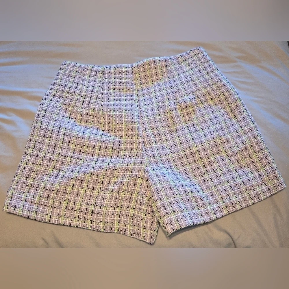 NWT | LOFT | Tweed Flap Pocket Shorts | Size: 6 | Color: Plum Combo